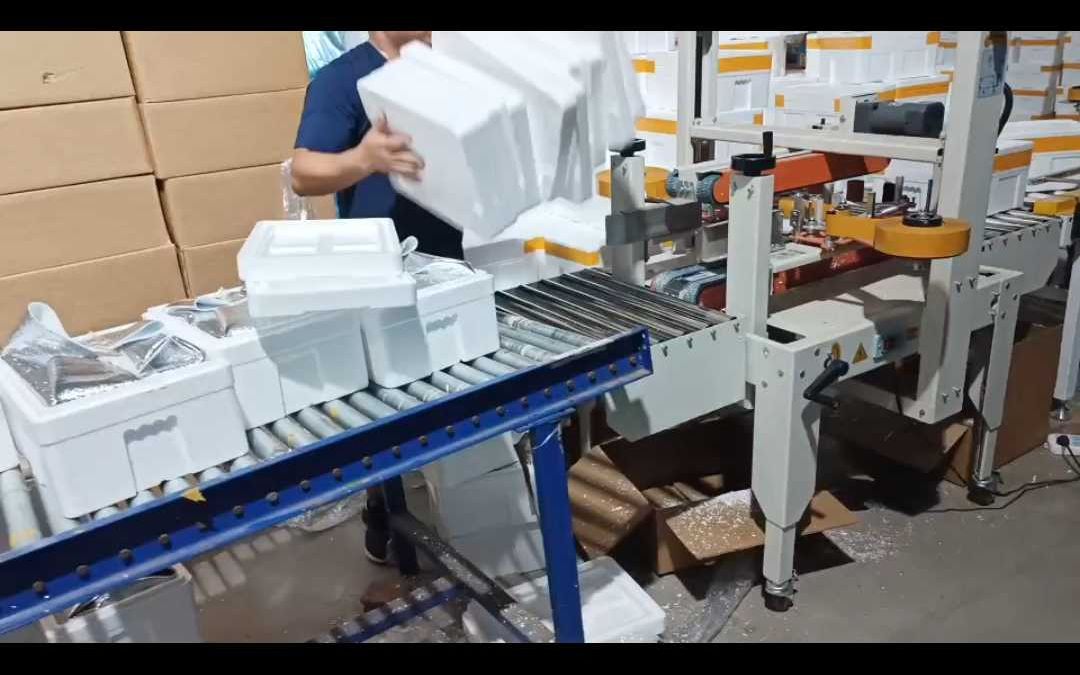 智能泡沫箱打包機 快遞物流與食品、電子產品的打包解決方案